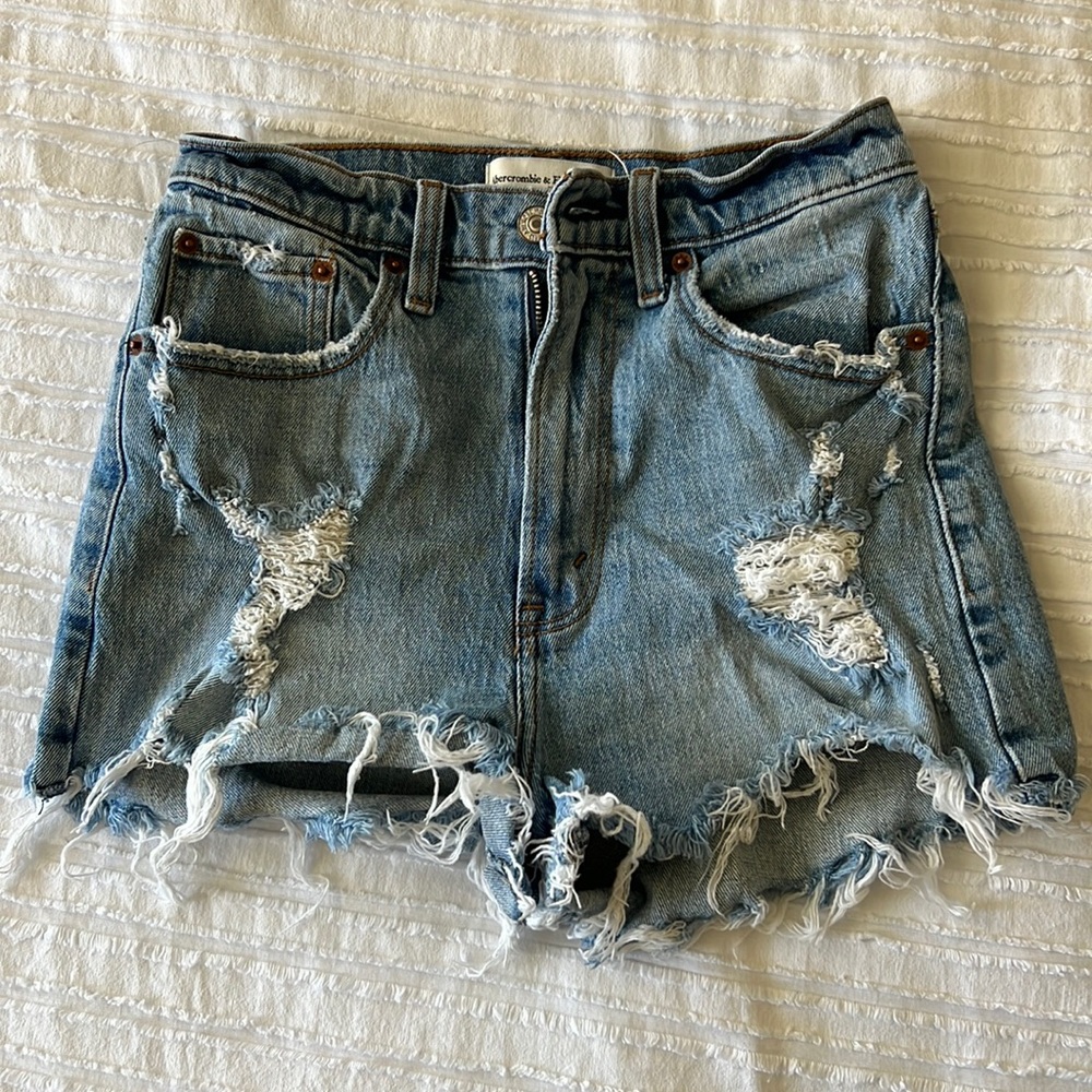 Abercrombie and Fitch high rise shorts